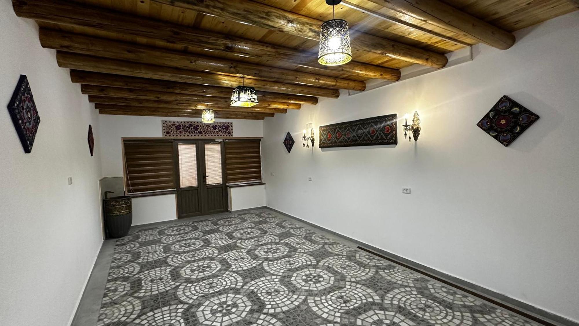 Hayat Guesthouse Nuratau Mountains Yukary-Ukhum Exterior foto